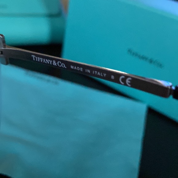 Tiffany cat eye sunglasses - Picture 5 of 7